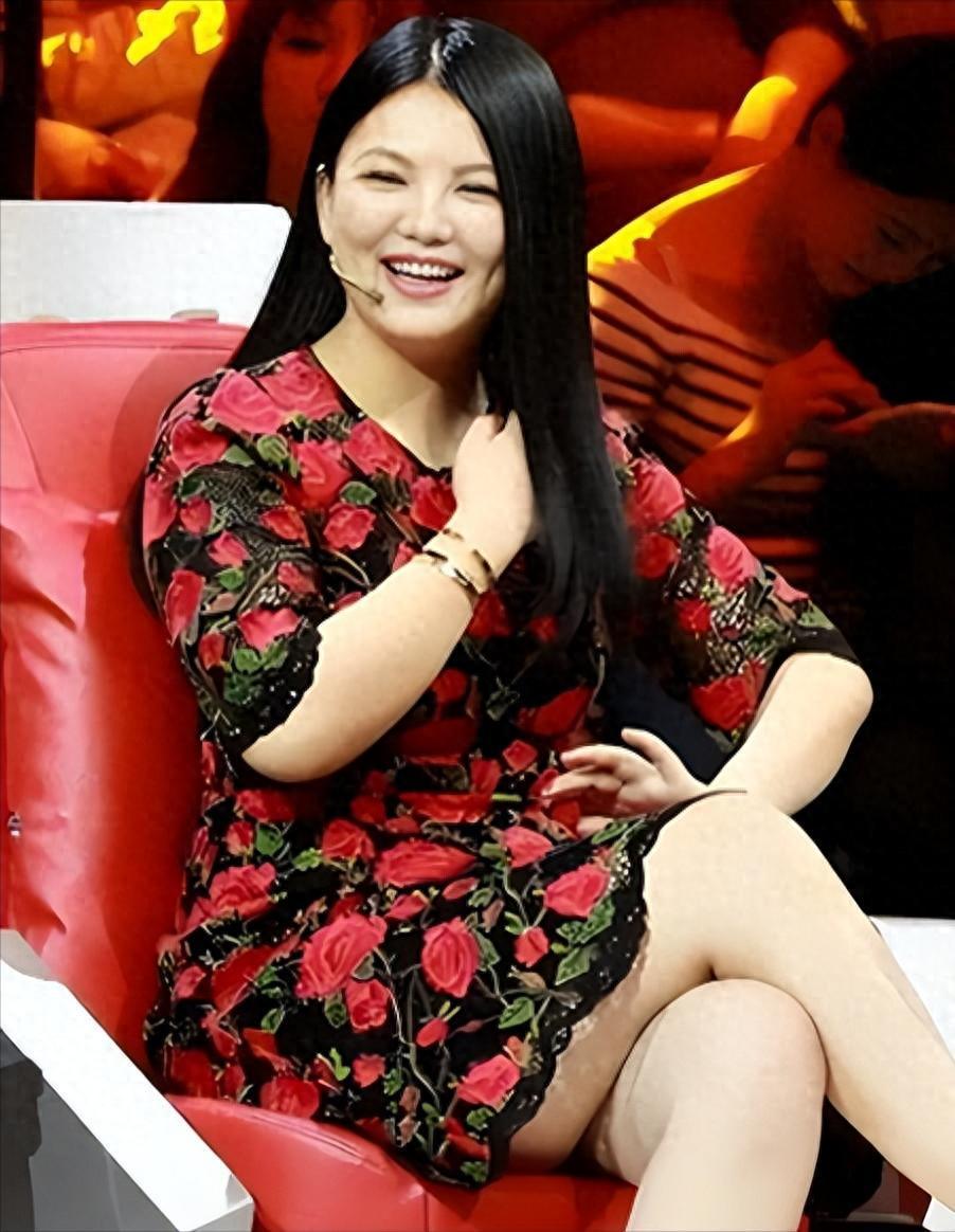 完美世界电竞官网下载-这回真洗不白了！ 高调炫富的李湘再传&amp;quot;噩耗&amp;quot;，被扒的&amp;quot;底裤&amp;quot;不剩